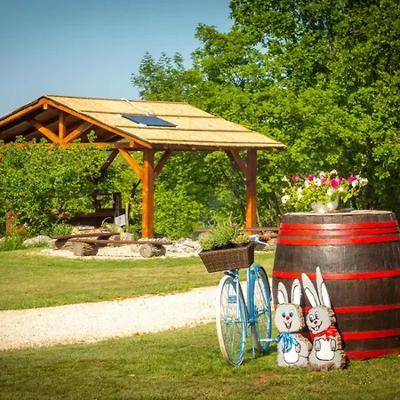 Camping Freedom Istria Pitches * Foli