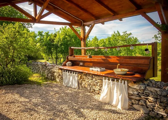 Camping Freedom Istria Pitches * Foli