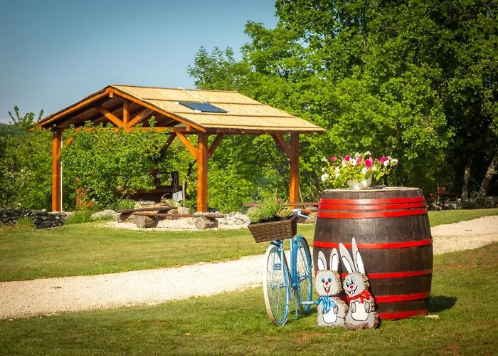 Camping Freedom Istria Pitches * Foli